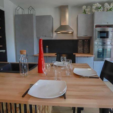 אנסי Chez Lou Appartement Proche Du Lac Moderne מראה חיצוני תמונה