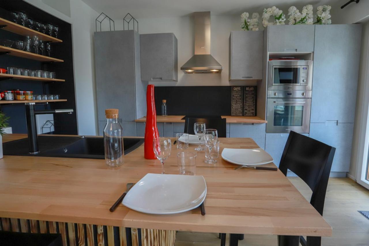 אנסי Chez Lou Appartement Proche Du Lac Moderne מראה חיצוני תמונה