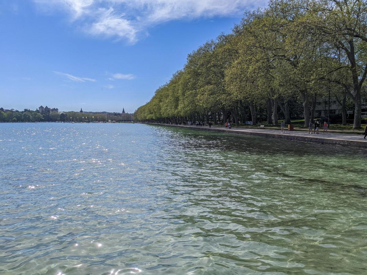 אנסי Chez Lou Appartement Proche Du Lac Moderne מראה חיצוני תמונה